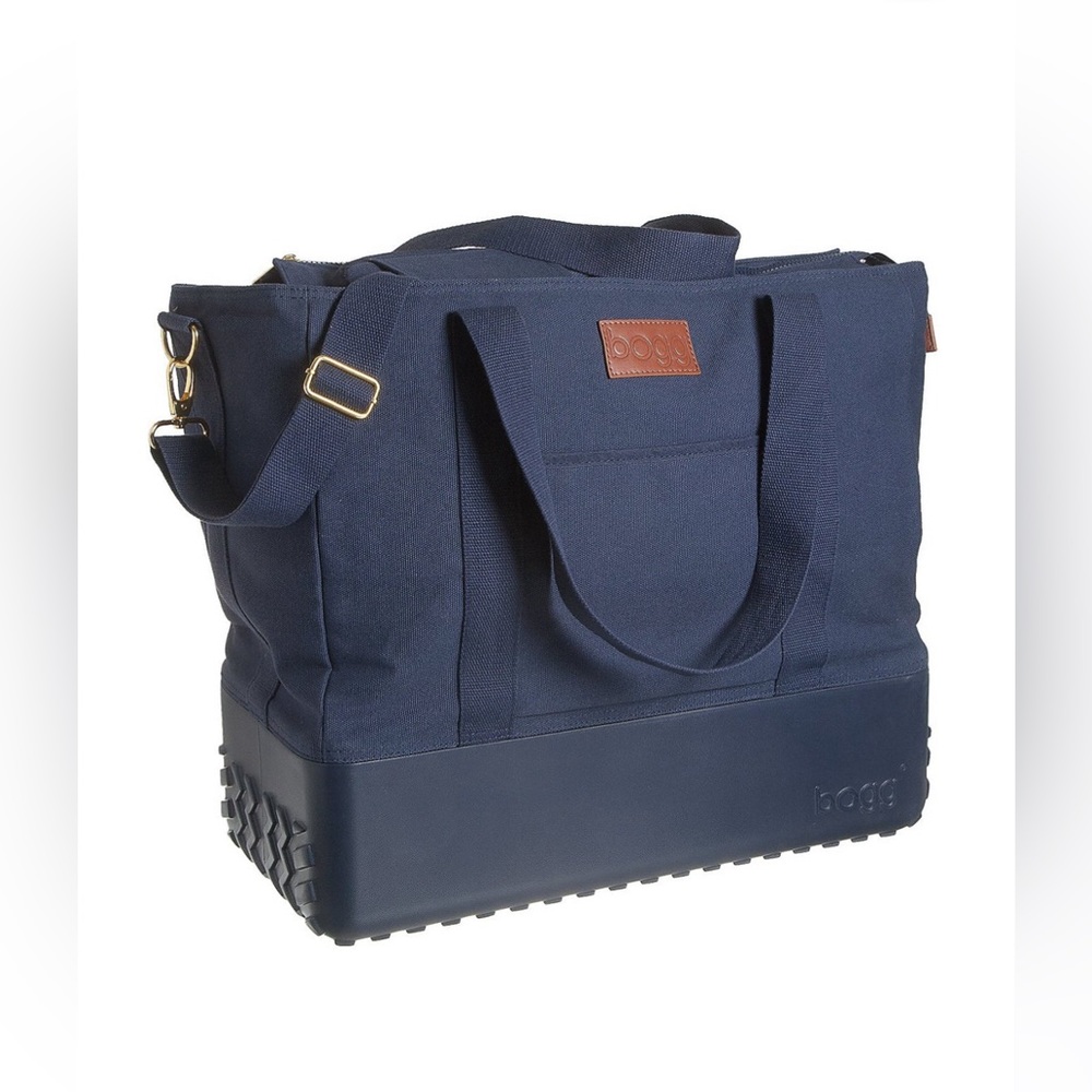 NWT Bogg Boat Bag in color: You Navy Me Crazy (Authentic)
